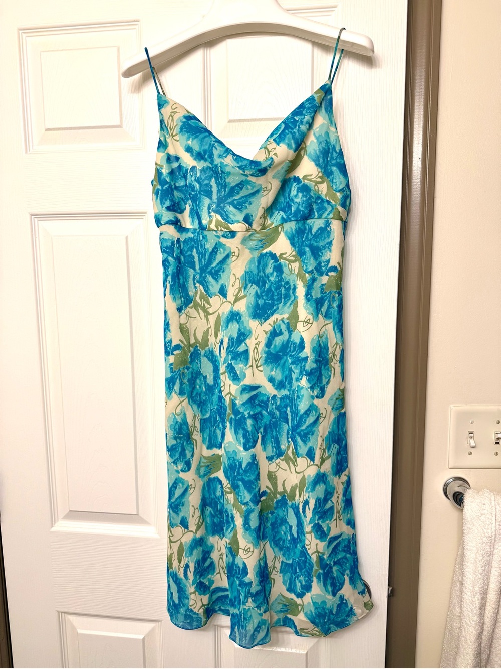 y2k 100% Silk Ann Taylor Blue Floral Bias Cut Midi Sun Dress Spaghetti Strap 4 P